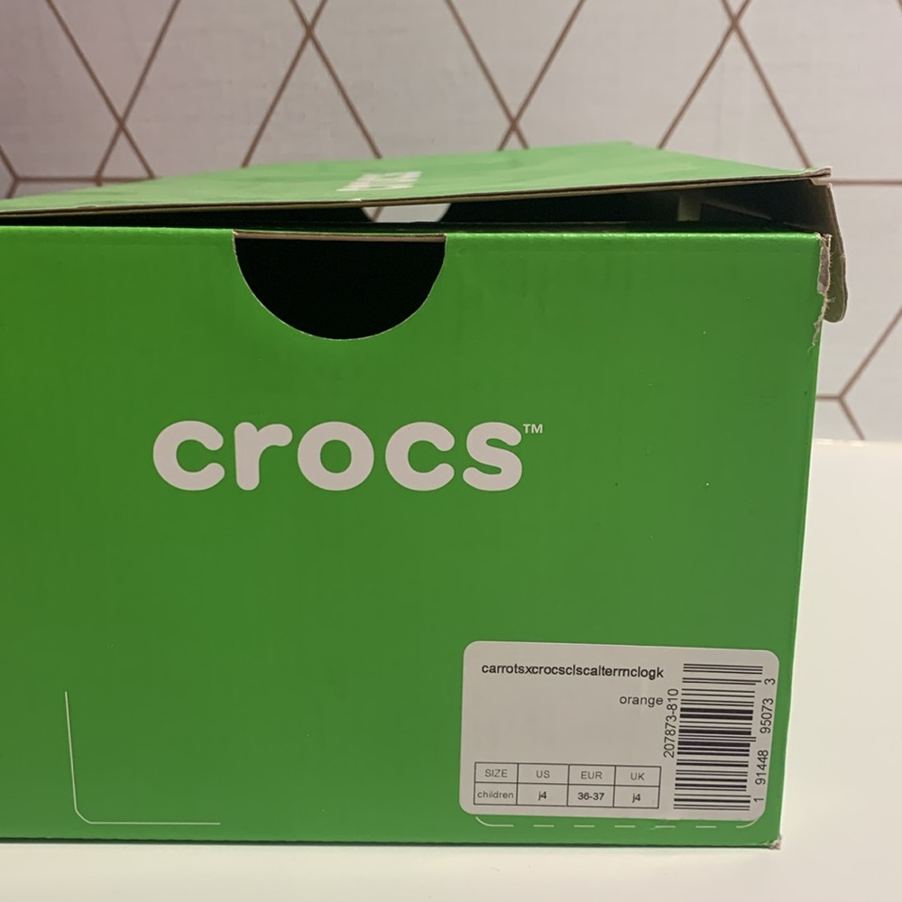 Crocs Carrots Clogs - Picture 6 of 13